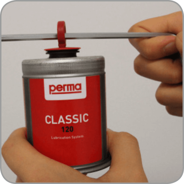 perma classic - Simple activation with activator screw